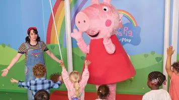 Peppa Meet & Greet V3 7 5