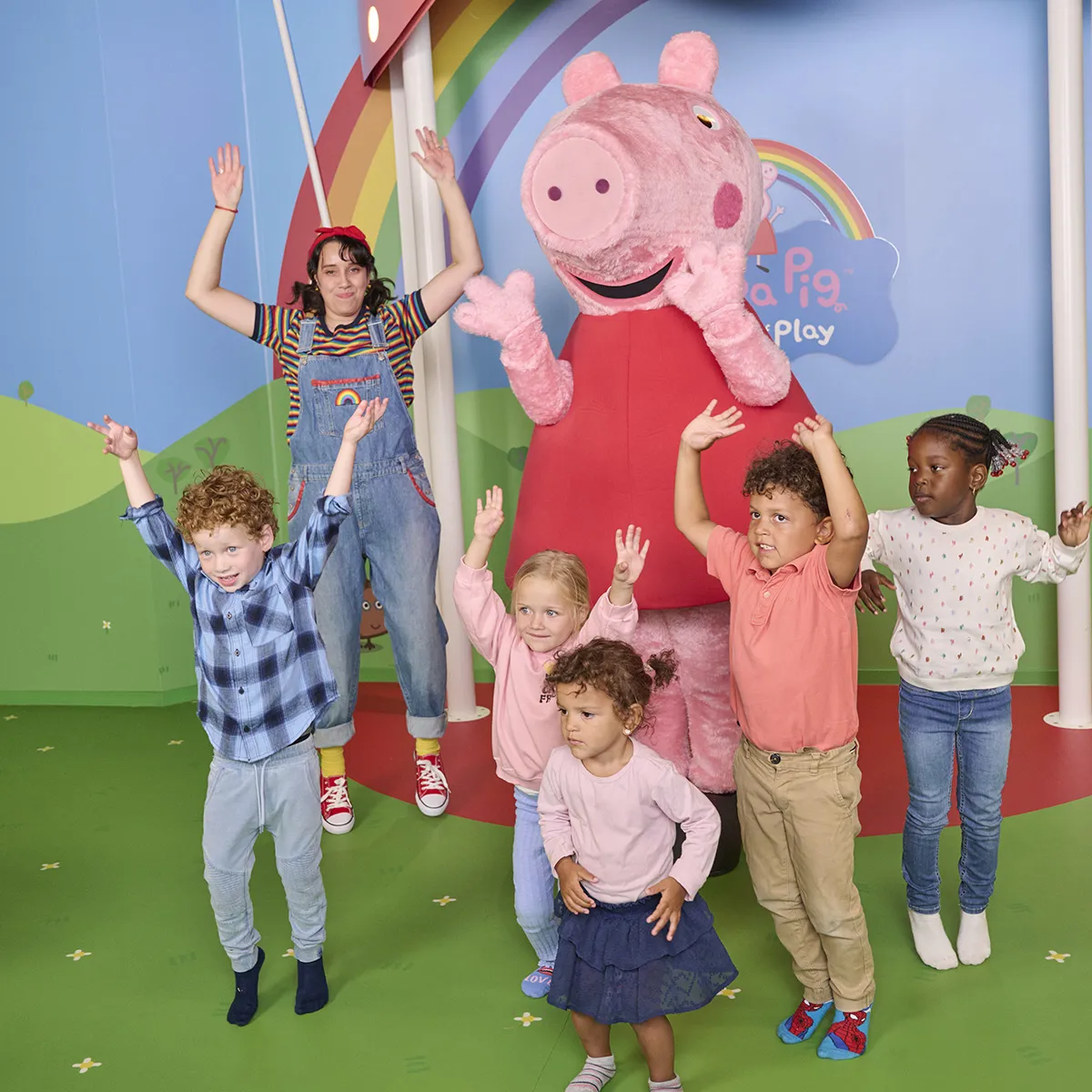 PEPPA PIG MERLIN DAY2 06 FUNTIME SHOW 0271 1200X1200