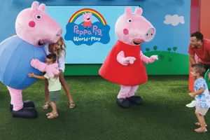 Peppa Family Photo Ears Ticket Web Image 2 1